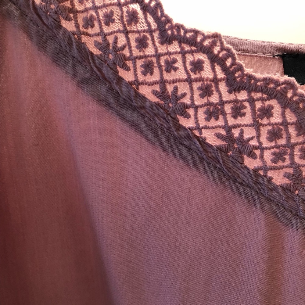 Rose Top - Picture 2 of 2